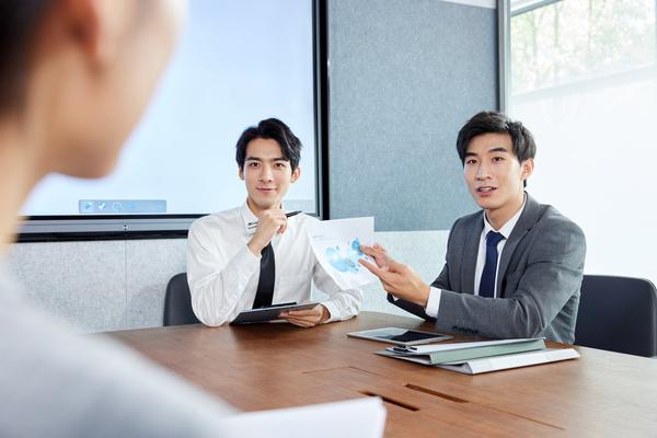 《打造高效商品营销文案：工作内容全方位解析》图1