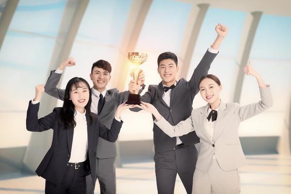 品牌运营文案创意案例分析：项目融资中的成功之道 图2