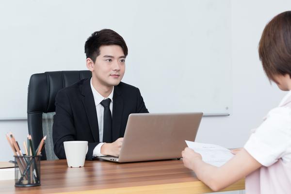 社交企业管理团队简介模板|项目融资中的关键要素与最佳实践 图1