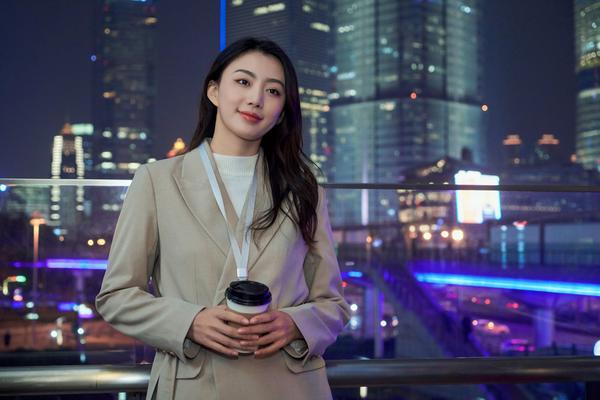 按揭二手房过户外取房产证：办理时间及注意事项 图1