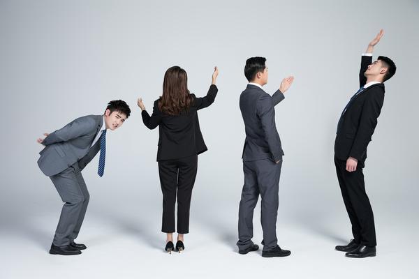 企业线上培训新闻稿写作指南：项目融资领域的实践与创新 图1