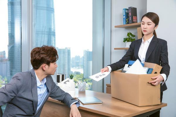 如何优化企业融资方案：以京东白条为例