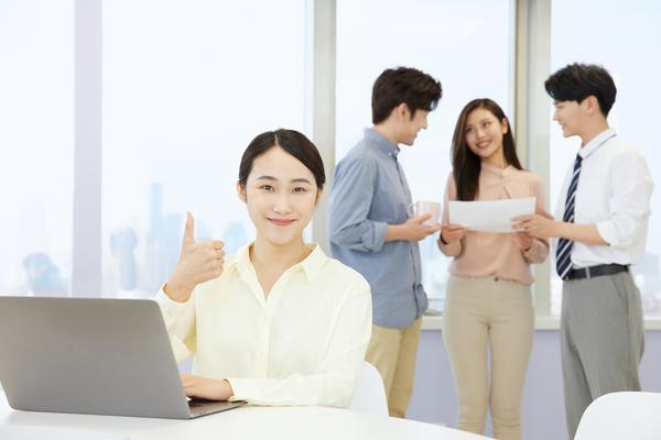 销售团队管理与客户关系优化在项目融资中的实践路径 图1