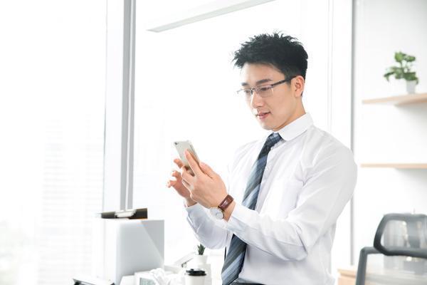 新锐服装品牌内容策划工作的项目融资与创新策略 图2