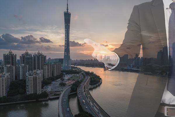 买房贷款搭售保险怎么办？解析项目融资中的风险与策略 图2