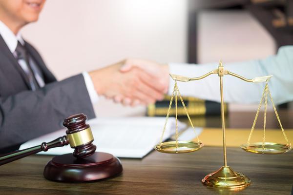 大连市企业拆迁律师事务所排名|项目融资领域的法律服务解析 图1