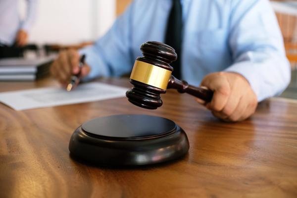 查封车抵押贷款：项目融资风险与法律合规策略 图1