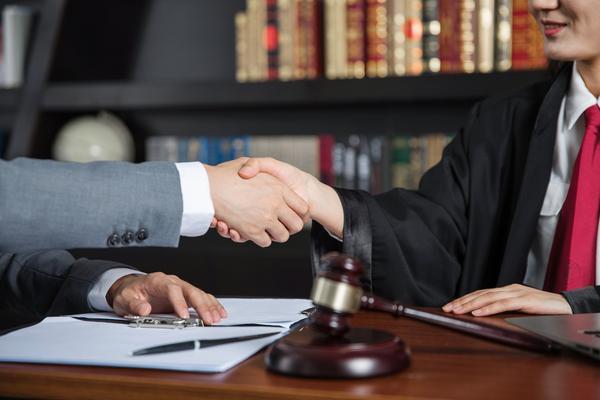 新湖期货客户关系管理|项目融资与风险管理的创新实践 图1