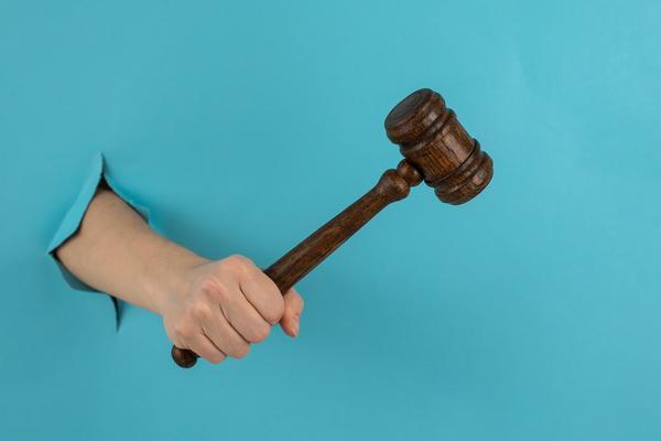 企业应急融资案例解析：危机中的转机与突破 图1